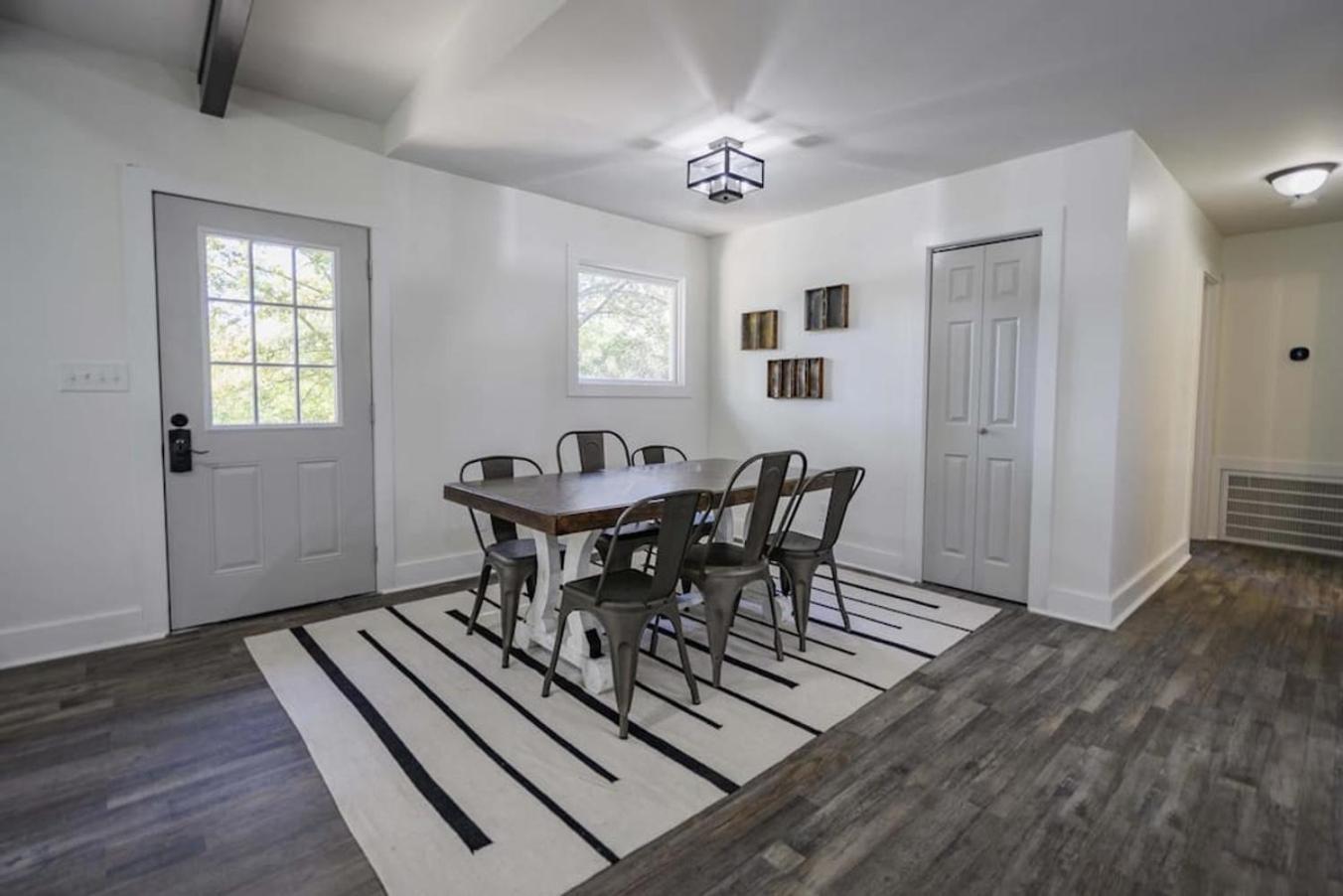 Gorgeous Renovated Home With Large & Private Lot Winchester Экстерьер фото